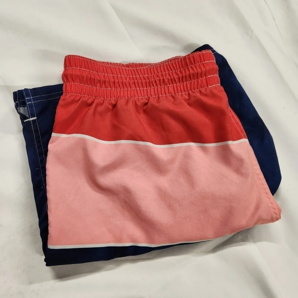 3/$25 Old Navy men's size Medium swimsuit bathing suit
